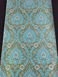 bleu green beige big medallion