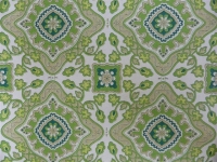 groene bloemen in een geometrisch patroon