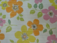 papier peint vintage fleurs rose jaune orange