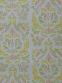 yellow pink green medallion in 4 lines