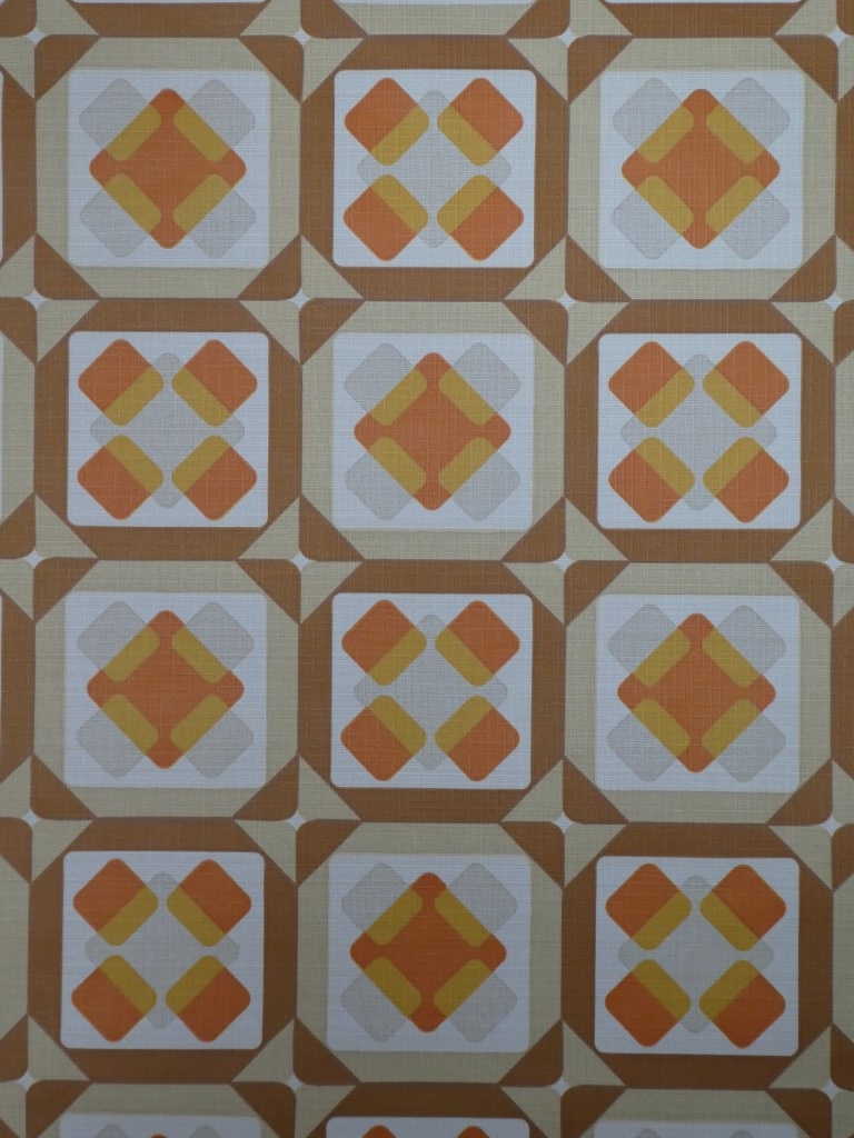Vertrappen Likken spanning oranje bruin geometrisch patroon vintage behang - Funkywalls - Dé webshop  voor vintage en modern behang