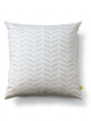 coussin blanc avec des lignes beige